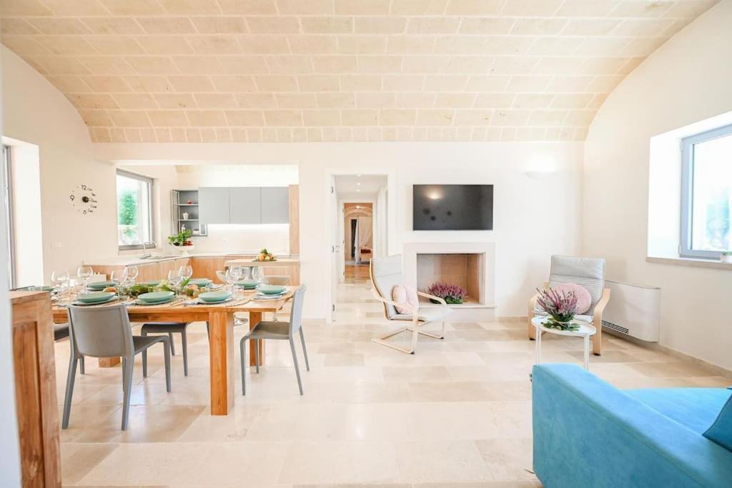 New Trulli Eden 101 With Private Pool And Jacuzzi Villa San Michele Salentino Eksteriør bilde