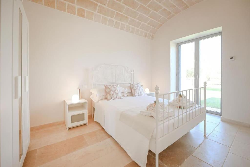 New Trulli Eden 101 With Private Pool And Jacuzzi Villa San Michele Salentino Eksteriør bilde