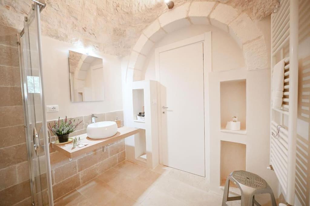 New Trulli Eden 101 With Private Pool And Jacuzzi Villa San Michele Salentino Eksteriør bilde